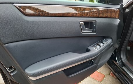 Mercedes-Benz E-Класс, 2012 год, 2 250 000 рублей, 11 фотография