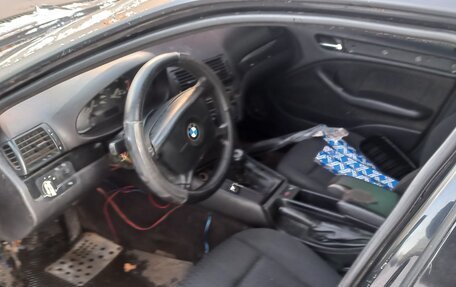 BMW 3 серия, 2000 год, 289 000 рублей, 11 фотография