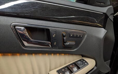 Mercedes-Benz E-Класс, 2011 год, 2 100 000 рублей, 13 фотография