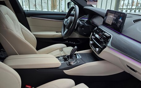 BMW 5 серия, 2021 год, 6 100 000 рублей, 10 фотография