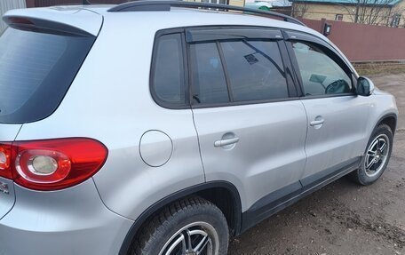 Volkswagen Tiguan I, 2010 год, 675 000 рублей, 3 фотография