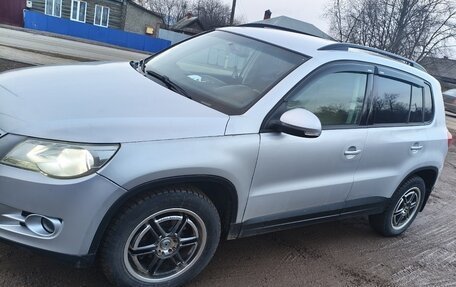 Volkswagen Tiguan I, 2010 год, 675 000 рублей, 5 фотография