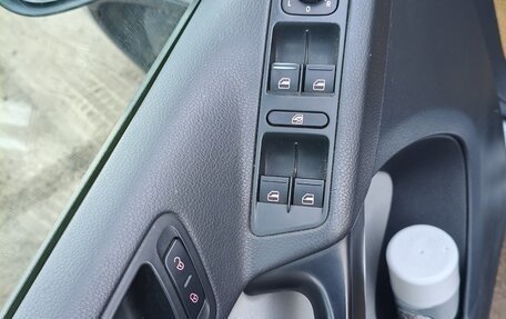 Volkswagen Tiguan I, 2010 год, 675 000 рублей, 14 фотография