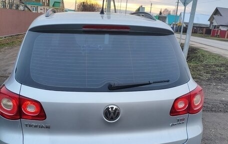 Volkswagen Tiguan I, 2010 год, 675 000 рублей, 4 фотография