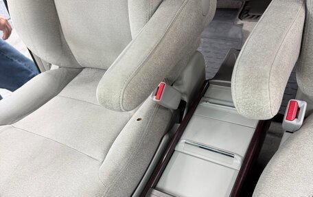 Honda Elysion I, 2004 год, 1 100 000 рублей, 14 фотография