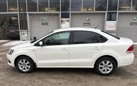 Volkswagen Polo VI (EU Market), 2011 год, 950 000 рублей, 4 фотография
