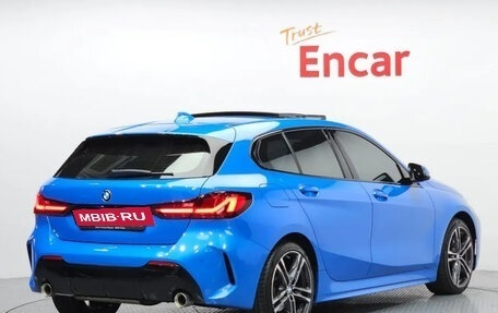 BMW 1 серия, 2021 год, 2 970 000 рублей, 2 фотография