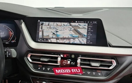 BMW 1 серия, 2021 год, 2 970 000 рублей, 13 фотография