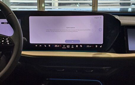 Audi Q5, 2025 год, 7 400 000 рублей, 17 фотография