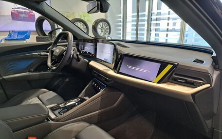 Audi Q5, 2025 год, 7 400 000 рублей, 18 фотография