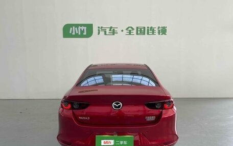 Mazda 3, 2022 год, 2 100 000 рублей, 6 фотография