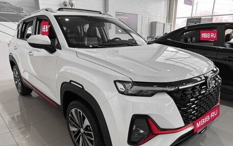 Changan CS35 Plus, 2024 год, 2 709 900 рублей, 5 фотография