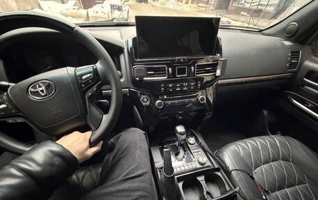 Toyota Land Cruiser 200, 2012 год, 2 700 000 рублей, 3 фотография