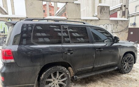 Toyota Land Cruiser 200, 2012 год, 2 700 000 рублей, 9 фотография