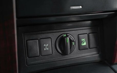 Toyota Land Cruiser Prado 150 рестайлинг 2, 2016 год, 3 200 000 рублей, 11 фотография