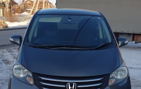 Honda Freed I, 2010 год, 900 000 рублей, 1 фотография