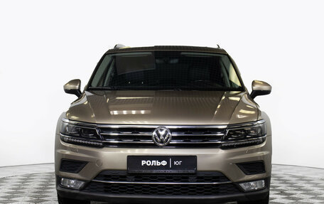 Volkswagen Tiguan II, 2017 год, 2 455 000 рублей, 2 фотография