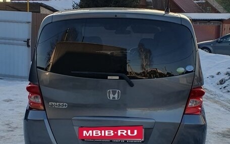 Honda Freed I, 2010 год, 900 000 рублей, 8 фотография