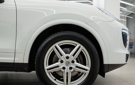 Porsche Cayenne III, 2017 год, 3 990 000 рублей, 8 фотография