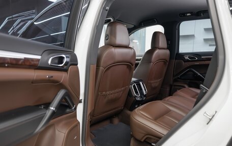 Porsche Cayenne III, 2017 год, 3 990 000 рублей, 24 фотография