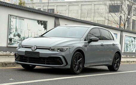 Volkswagen Golf VIII, 2022 год, 2 698 259 рублей, 1 фотография