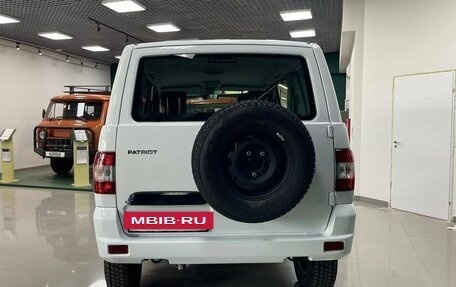 ЛуАЗ Patriot, 2025 год, 2 129 400 рублей, 3 фотография