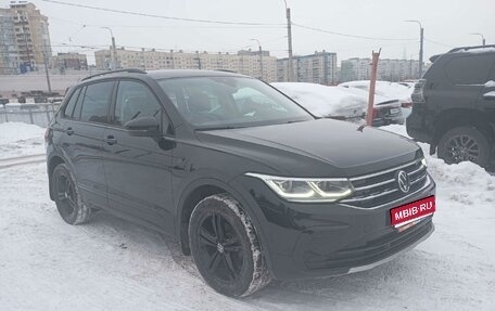 Volkswagen Tiguan II, 2021 год, 3 470 000 рублей, 1 фотография