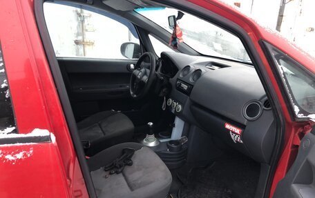 Mitsubishi Colt VI рестайлинг, 2005 год, 200 000 рублей, 18 фотография