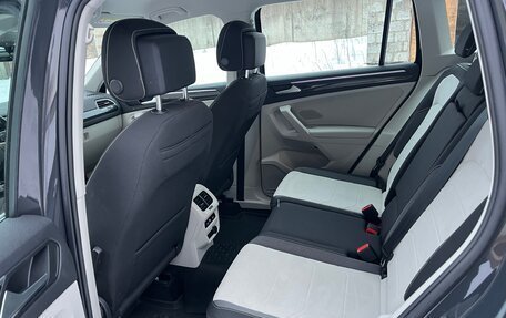 Volkswagen Tiguan II, 2021 год, 3 960 000 рублей, 11 фотография