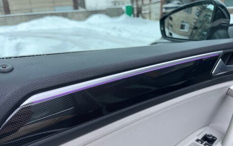 Volkswagen Tiguan II, 2021 год, 3 960 000 рублей, 21 фотография