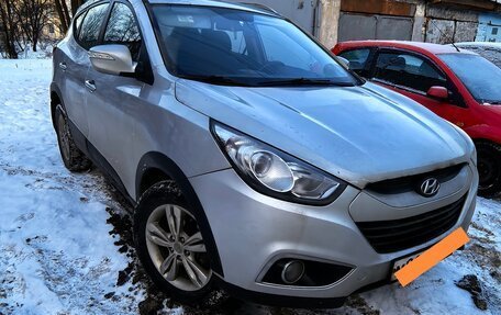 Hyundai ix35 I рестайлинг, 2011 год, 830 000 рублей, 3 фотография