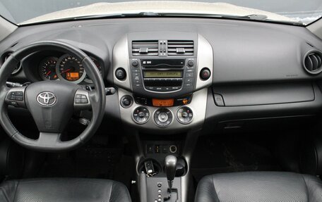 Toyota RAV4, 2011 год, 1 395 000 рублей, 7 фотография