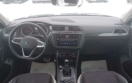 Volkswagen Tiguan II, 2021 год, 3 470 000 рублей, 5 фотография