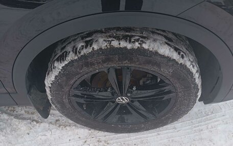 Volkswagen Tiguan II, 2021 год, 3 470 000 рублей, 10 фотография