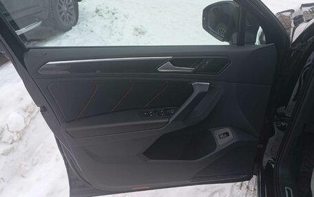 Volkswagen Tiguan II, 2021 год, 3 470 000 рублей, 9 фотография