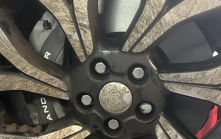 Land Rover Range Rover IV рестайлинг, 2019 год, 6 400 000 рублей, 11 фотография