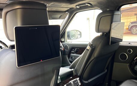 Land Rover Range Rover IV рестайлинг, 2019 год, 6 400 000 рублей, 14 фотография