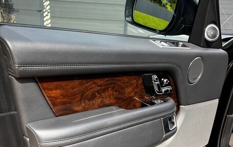 Land Rover Range Rover IV рестайлинг, 2019 год, 6 400 000 рублей, 17 фотография