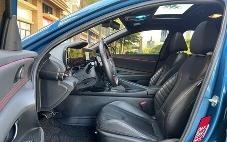 Hyundai Elantra, 2021 год, 1 530 000 рублей, 13 фотография