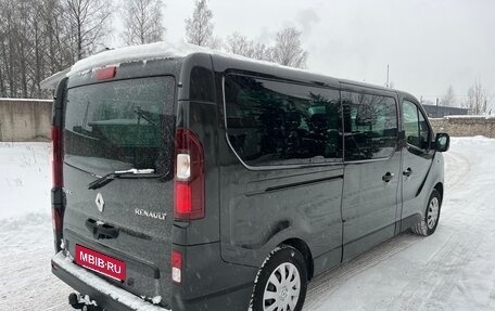 Renault Trafic, 2020 год, 3 580 000 рублей, 2 фотография