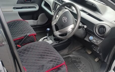 Toyota Aqua I, 2013 год, 800 000 рублей, 3 фотография