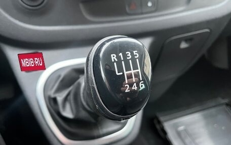 Renault Trafic, 2020 год, 3 580 000 рублей, 20 фотография