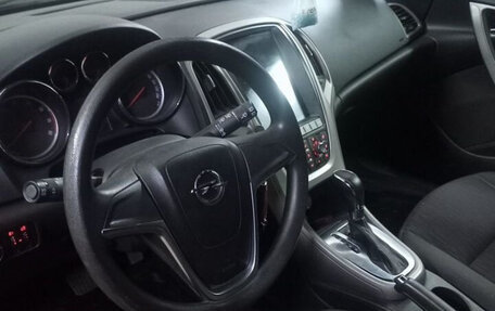 Opel Astra J, 2013 год, 680 000 рублей, 3 фотография