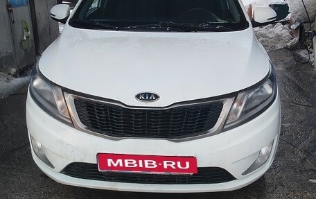 KIA Rio III рестайлинг, 2012 год, 700 000 рублей, 1 фотография