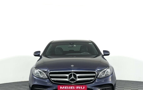 Mercedes-Benz E-Класс, 2020 год, 3 547 000 рублей, 2 фотография