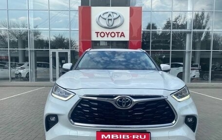 Toyota Highlander, 2025 год, 6 700 000 рублей, 2 фотография