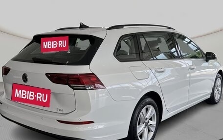 Volkswagen Golf VIII, 2022 год, 2 255 000 рублей, 2 фотография