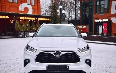 Toyota Highlander, 2025 год, 5 680 000 рублей, 4 фотография