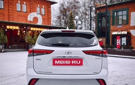 Toyota Highlander, 2025 год, 5 680 000 рублей, 8 фотография