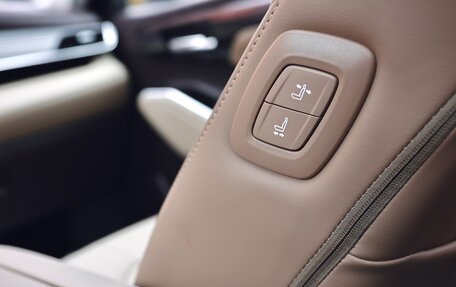 Toyota Highlander, 2025 год, 5 680 000 рублей, 31 фотография